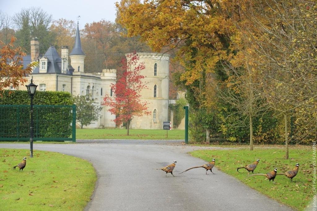 Chateau De Breuil Panzió Bruyères-et-Montbérault Kültér fotó
